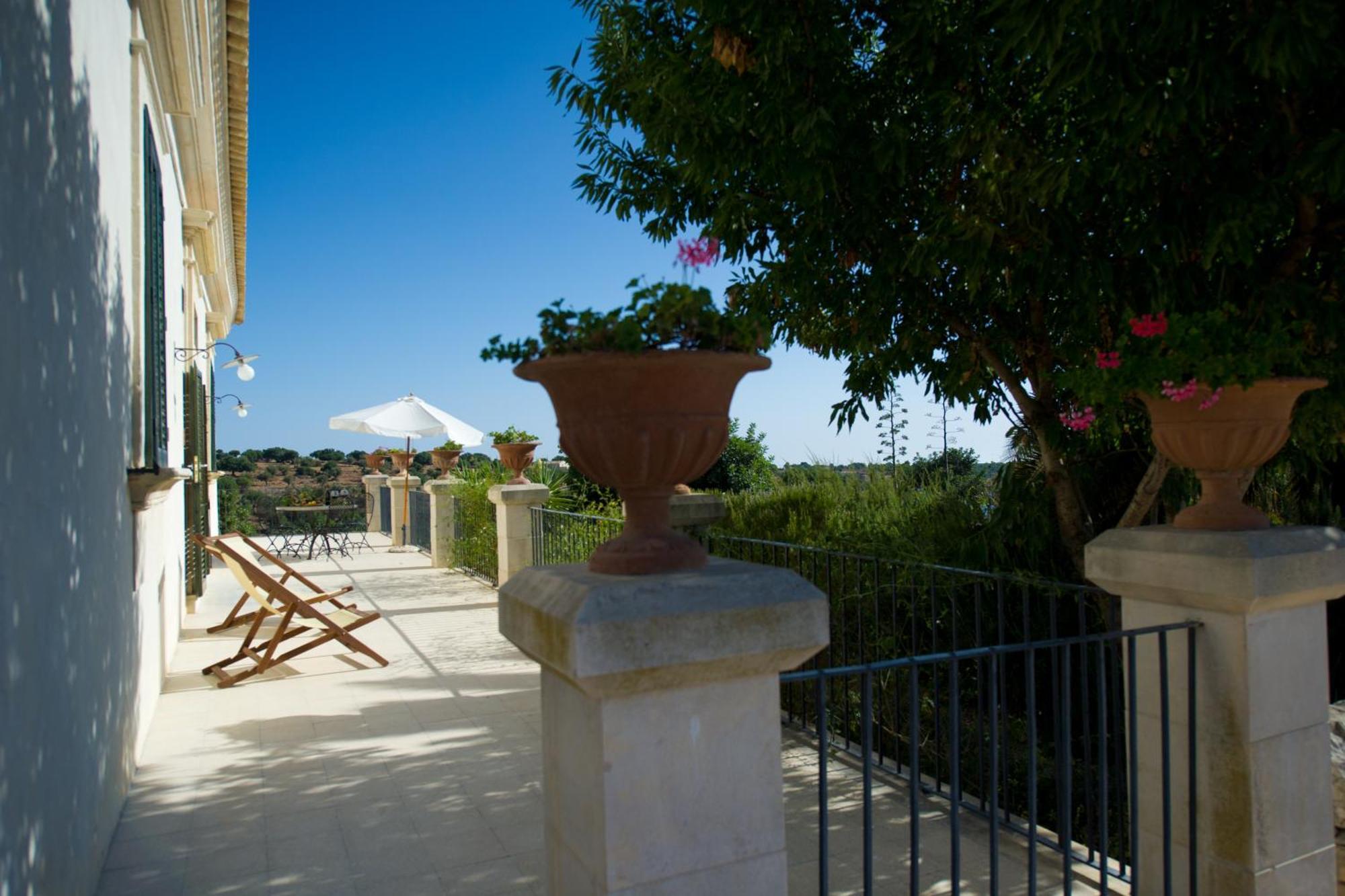 Relais Parco Cavalonga Hotel Donnafugata Bilik gambar